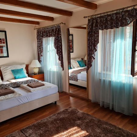 Toroes Panzio Bed & Breakfast Szabolcs Exterior foto