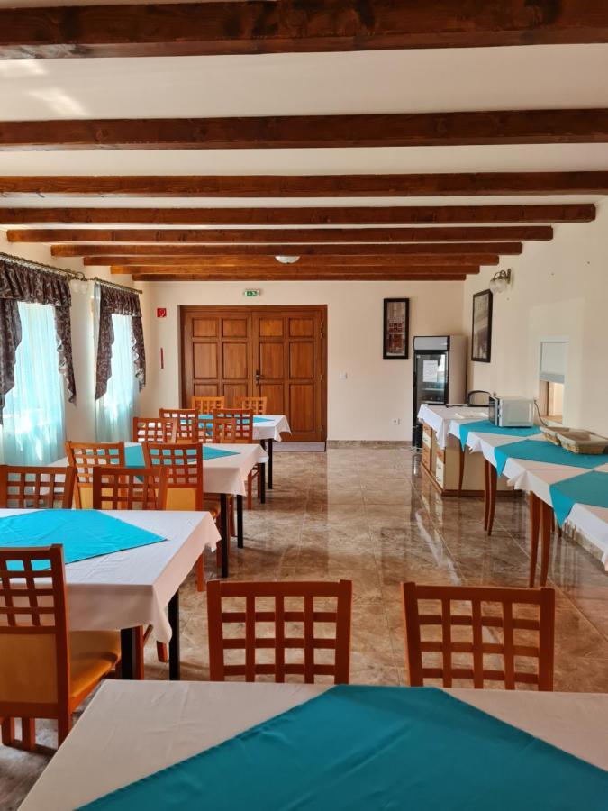 Toroes Panzio Bed & Breakfast Szabolcs Exterior foto